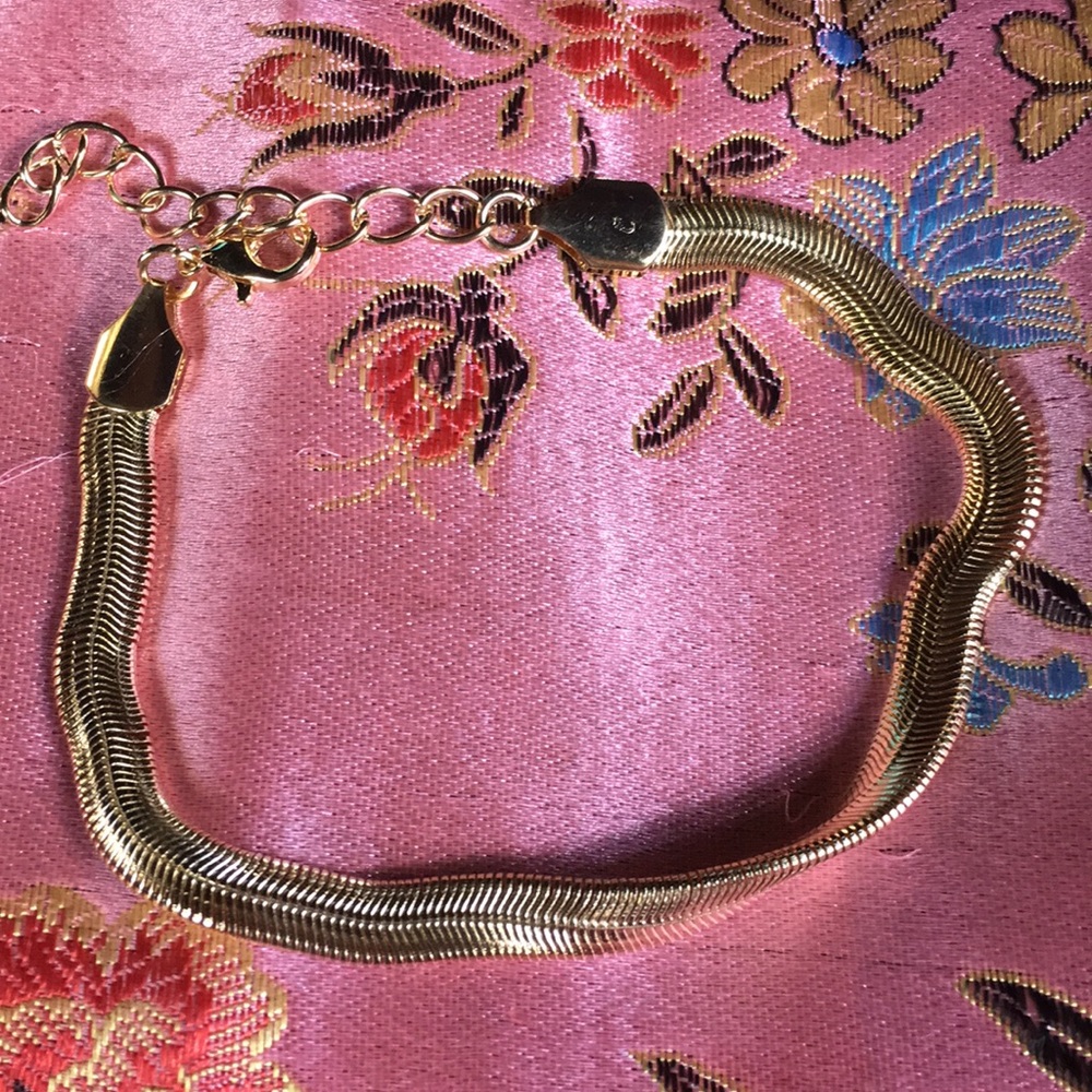 New! Snake Chain Ankle Bracelet - Picture 2 of 8